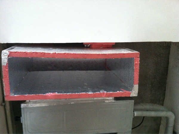 ���̰���